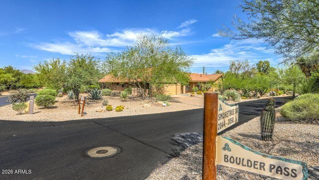 2044 E SMOKETREE Drive, Carefree, AZ 85377