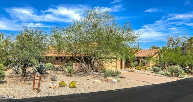 2044 E SMOKETREE Drive, Carefree, AZ 85377
