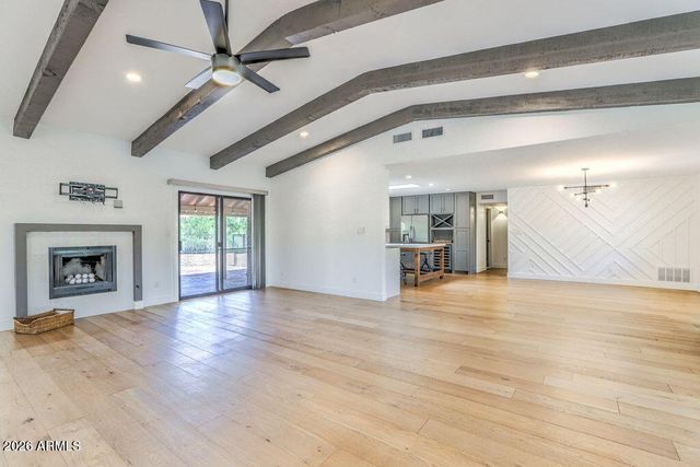 2044 E SMOKETREE Drive, Carefree, AZ 85377
