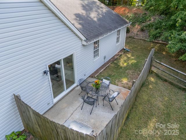 13826 Eden Court, Pineville, NC 28134