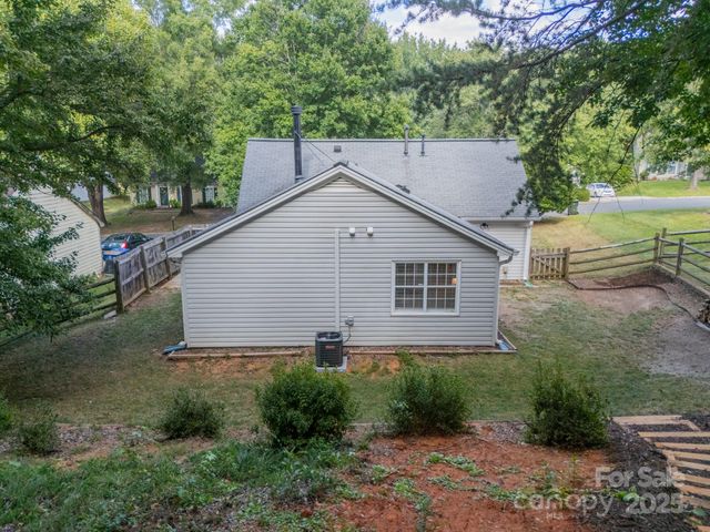 13826 Eden Court, Pineville, NC 28134