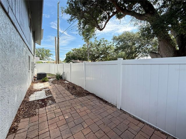 1960 UNION STREET 41, Clearwater, FL 33763