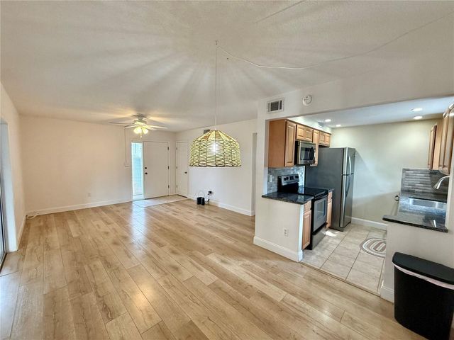 1960 UNION STREET 41, Clearwater, FL 33763