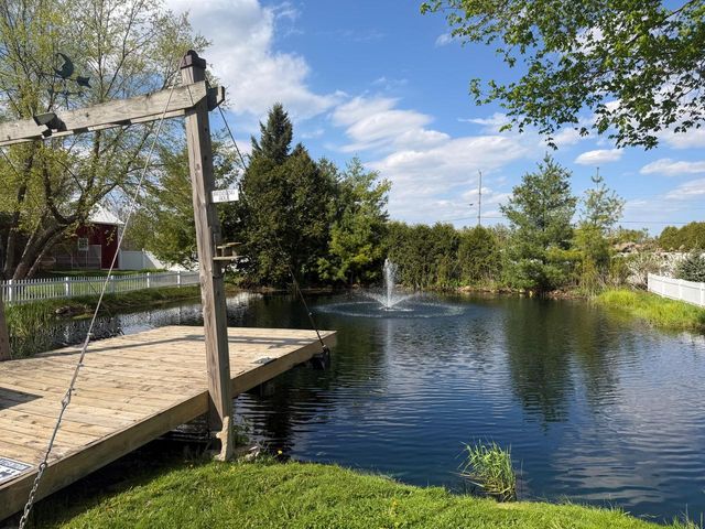 2237 Washington AVENUE, Cedarburg, WI 53012