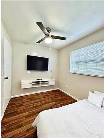420 DOUGLASS Avenue, West Palm Beach, FL 33401