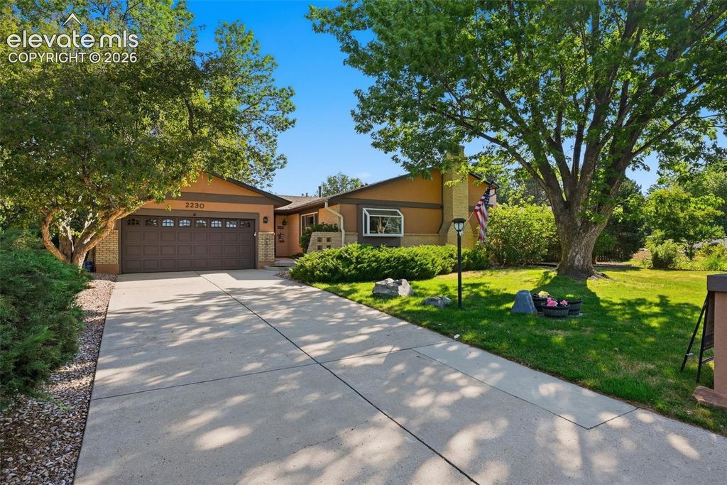 2230 Brookwood Drive, Colorado Springs, CO 80918 — exterior