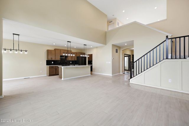 3516 Devonshire Dr, La Grange, KY 40031