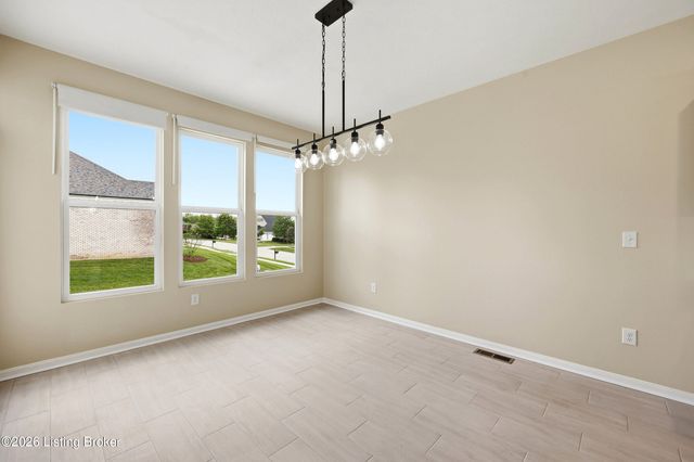 3516 Devonshire Dr, La Grange, KY 40031