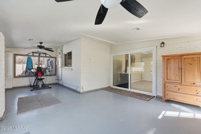 5865 E 2nd Street, Tucson, AZ 85711