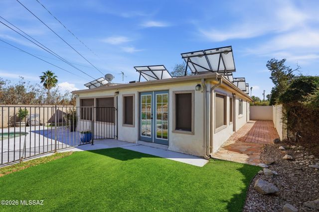 5865 E 2nd Street, Tucson, AZ 85711