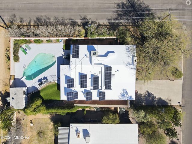 5865 E 2nd Street, Tucson, AZ 85711