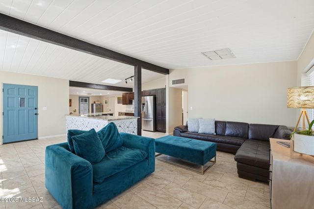 5865 E 2nd Street, Tucson, AZ 85711