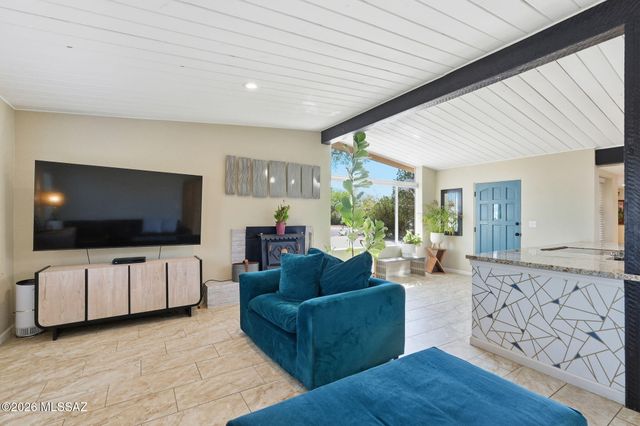 5865 E 2nd Street, Tucson, AZ 85711