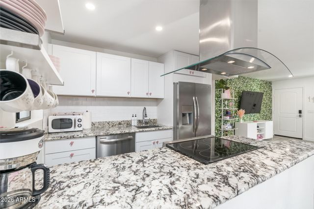 7262 E MCKINLEY Street, Scottsdale, AZ 85257