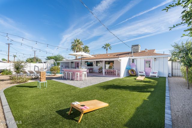 7262 E MCKINLEY Street, Scottsdale, AZ 85257