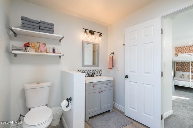 7262 E MCKINLEY Street, Scottsdale, AZ 85257