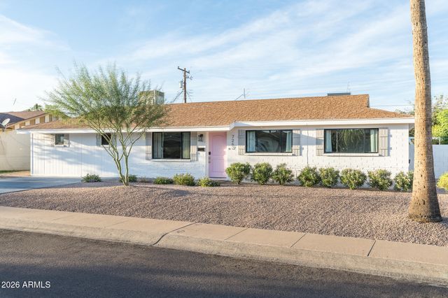 7262 E MCKINLEY Street, Scottsdale, AZ 85257