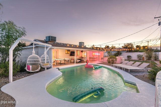 7262 E MCKINLEY Street, Scottsdale, AZ 85257