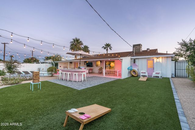 7262 E MCKINLEY Street, Scottsdale, AZ 85257