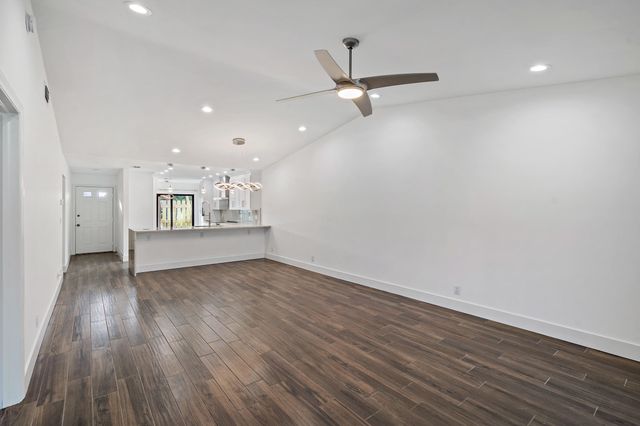 131 Palm Avenue 36, Jupiter, FL 33477