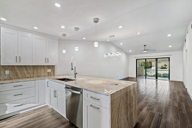 131 Palm Avenue 36, Jupiter, FL 33477