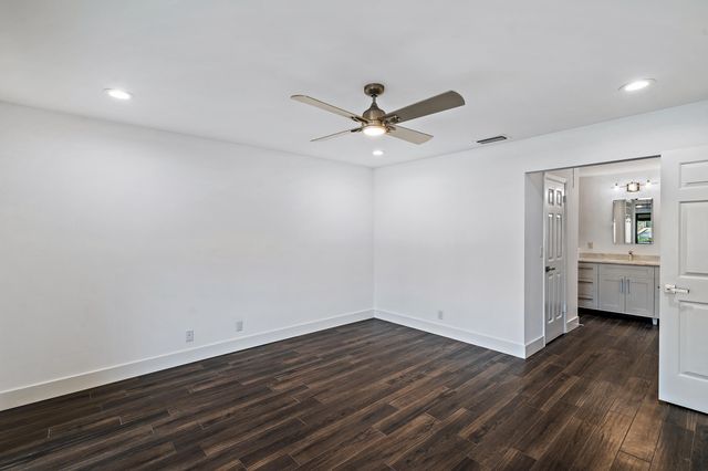 131 Palm Avenue 36, Jupiter, FL 33477