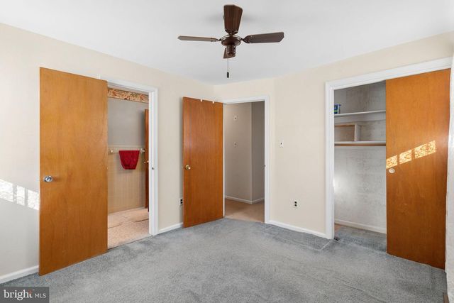 4 OVERINGTON AVE, Marlton, NJ 08053