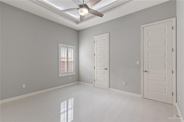 904 W Arapaho Avenue, Pharr, TX 78577