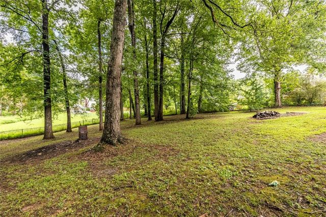 230 Carriage Circle, Stockbridge, GA 30281