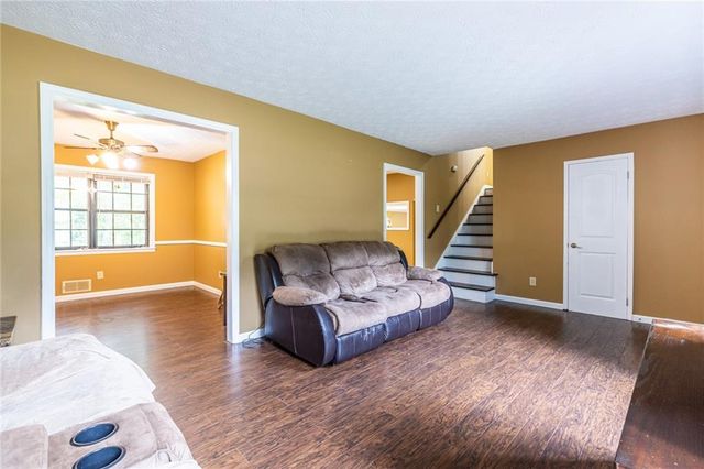 230 Carriage Circle, Stockbridge, GA 30281