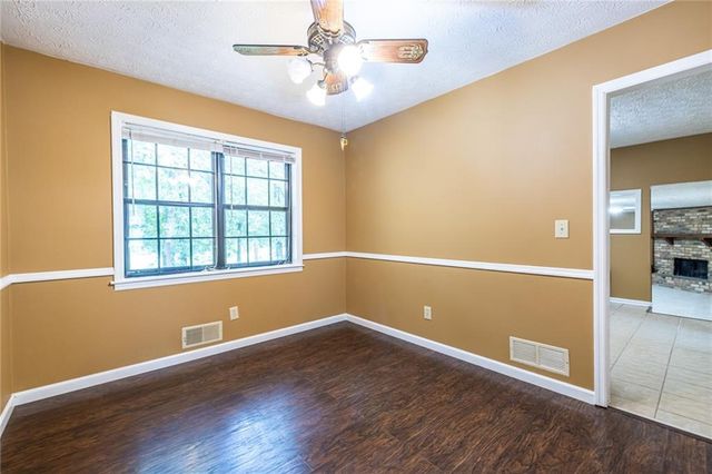 230 Carriage Circle, Stockbridge, GA 30281