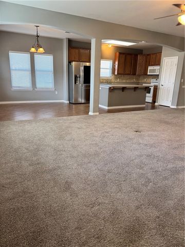 7001 Natchez Dr, Corpus Christi, TX 78414