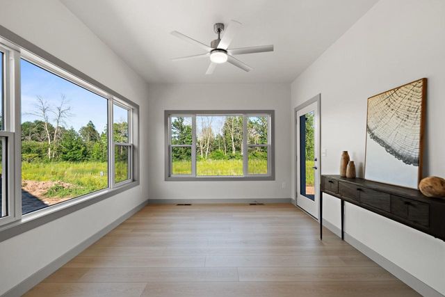 3141 LAZY OAK COURT, Green Bay, WI 54311