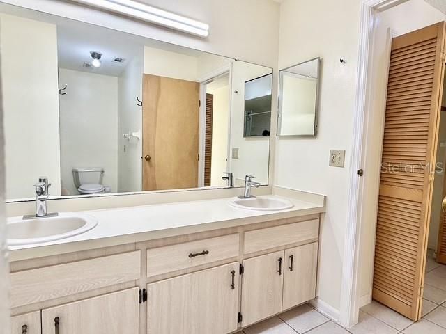 2911 WOOLRIDGE DRIVE, Orlando, FL 32837