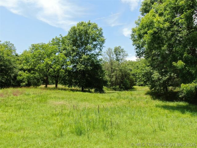 2018 N Mission Lane, Okmulgee, OK 74447