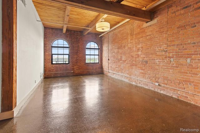 6533 E Jefferson Avenue 333E, Detroit, MI 48207