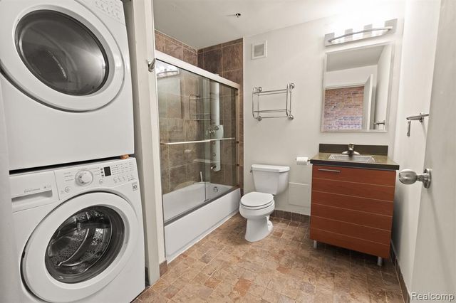 6533 E Jefferson Avenue 333E, Detroit, MI 48207