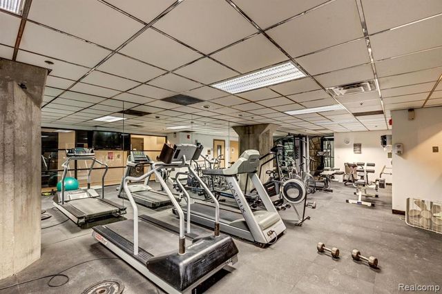 6533 E Jefferson Avenue 333E, Detroit, MI 48207