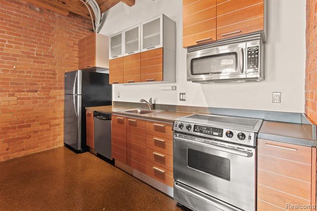 6533 E Jefferson Avenue 333E, Detroit, MI 48207