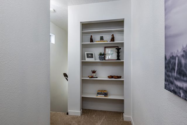 6425 Guadalupe Place NW, Los Ranchos, NM 87107