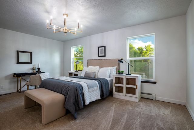6425 Guadalupe Place NW, Los Ranchos, NM 87107