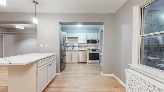 800 Grand Concourse Avenue 1DS, Bronx, NY 10451