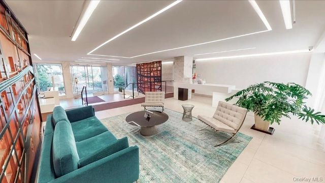 800 Grand Concourse Avenue 1DS, Bronx, NY 10451