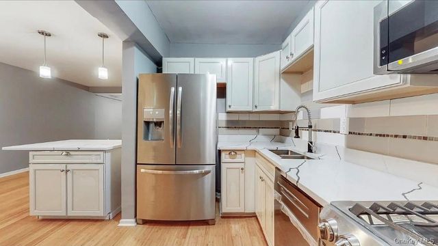 800 Grand Concourse Avenue 1DS, Bronx, NY 10451