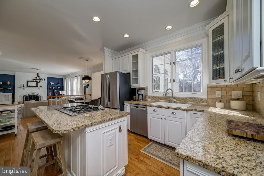 Image 10 of property listing at 21624 GOSHEN OAKS RD, Gaithersburg, MD 20882