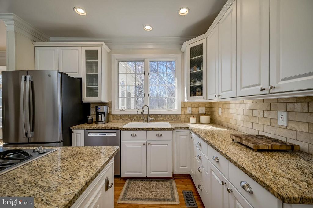 Image 11 of property listing at 21624 GOSHEN OAKS RD, Gaithersburg, MD 20882