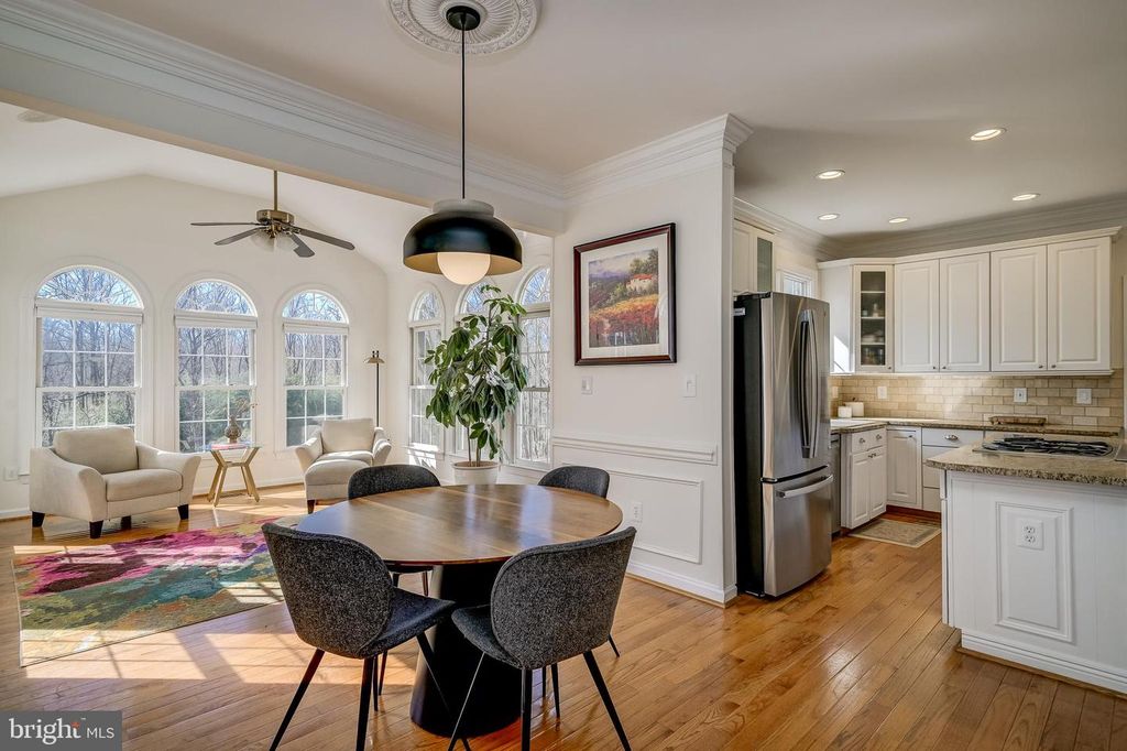 Image 13 of property listing at 21624 GOSHEN OAKS RD, Gaithersburg, MD 20882