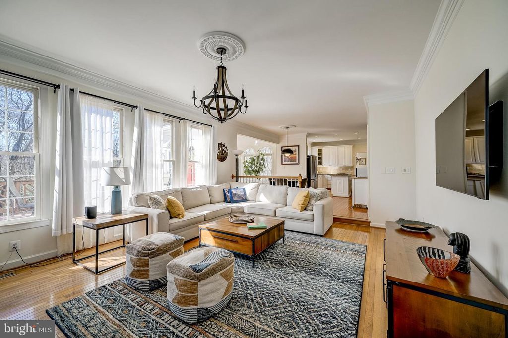 Image 18 of property listing at 21624 GOSHEN OAKS RD, Gaithersburg, MD 20882