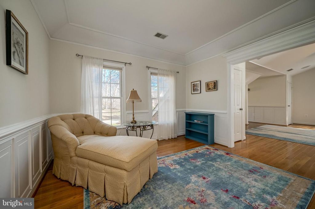 Image 19 of property listing at 21624 GOSHEN OAKS RD, Gaithersburg, MD 20882