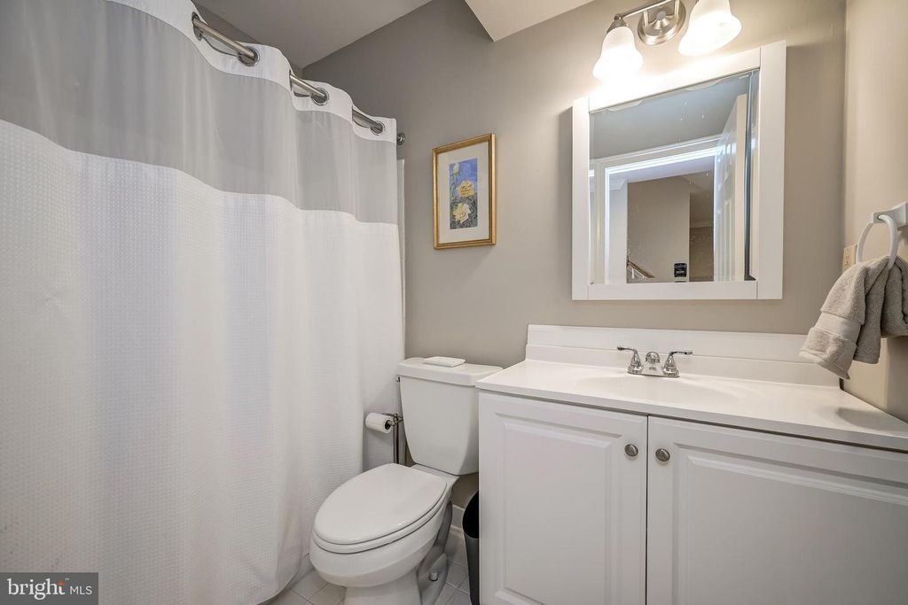 Image 34 of property listing at 21624 GOSHEN OAKS RD, Gaithersburg, MD 20882